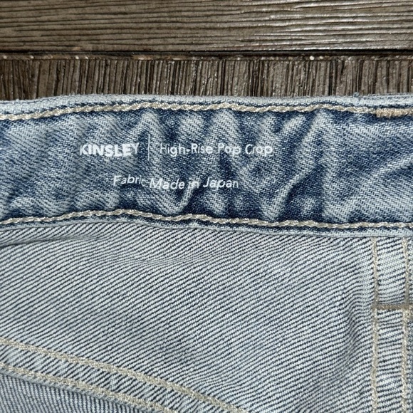 Adriano Goldschmied Kinsley 360° AG-ED™ HIGH-RISE POP CROP Jeans - Picture 9 of 14